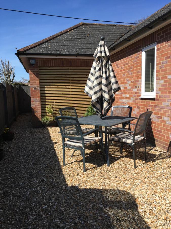 Entire Guest House, In Pewsey Vale, Wiltshire Manningford Abbots Exteriér fotografie